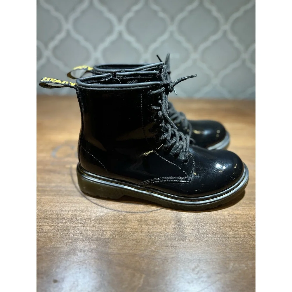 Dr Martens Size 4 Patent Leather Combat‎ Style Boots Side Zipper And Laces